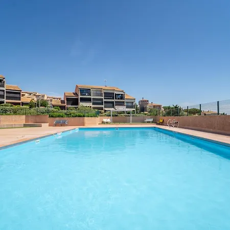 Holiday home Les Eaux Vives 1