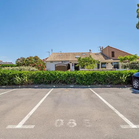 Tatil Evi Les Eaux Vives 1 *